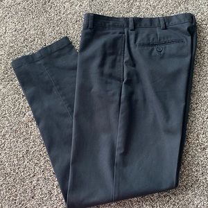 LL Bean Classic Fit 33/32 Navy